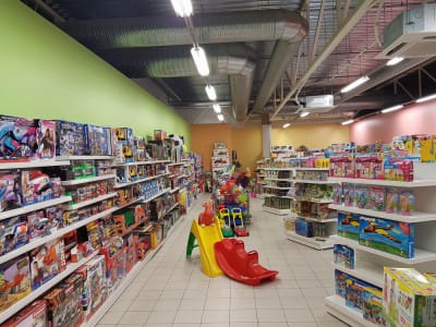 KARUPOEG PUHH OÜ, SHOPPING CENTER, TARTU - delivery of new trade equipment 5